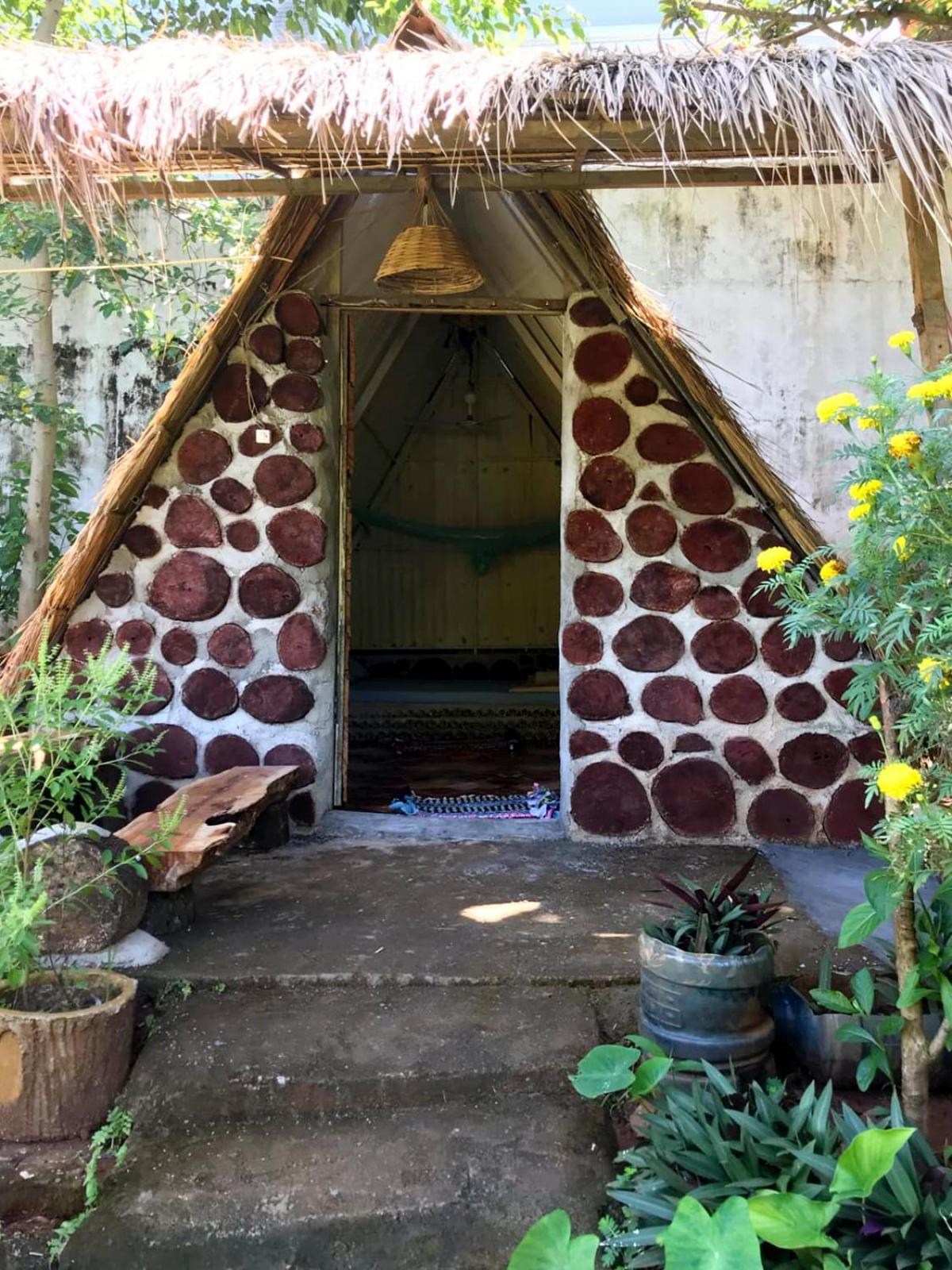 Backpacker Hostel And Jungle Trekking Banlung 外观 照片