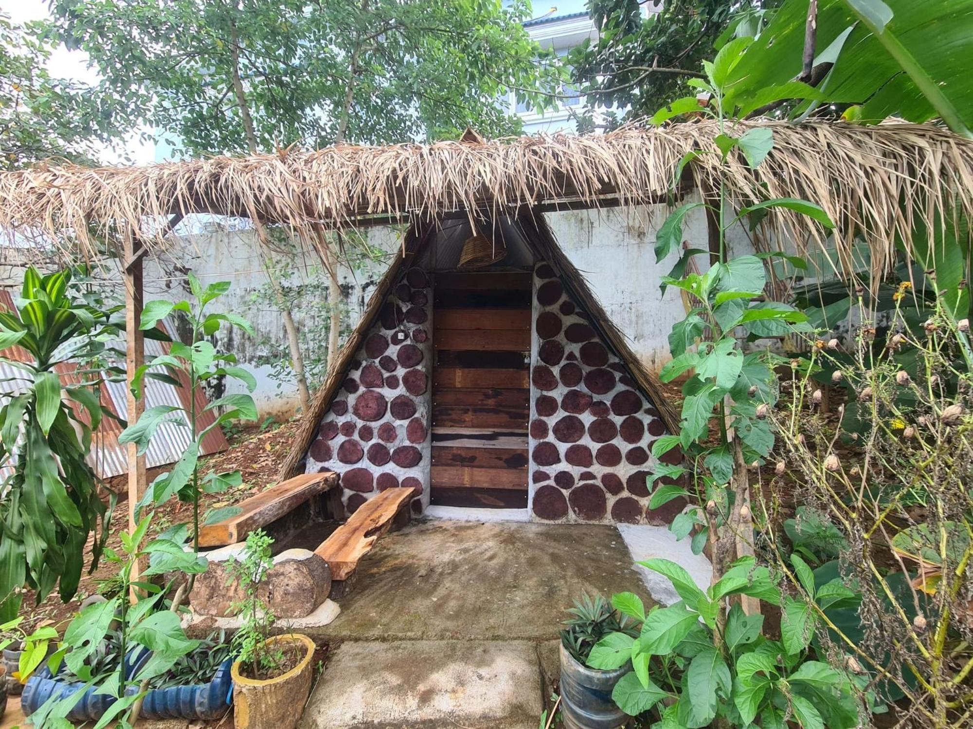 Backpacker Hostel And Jungle Trekking Banlung 外观 照片